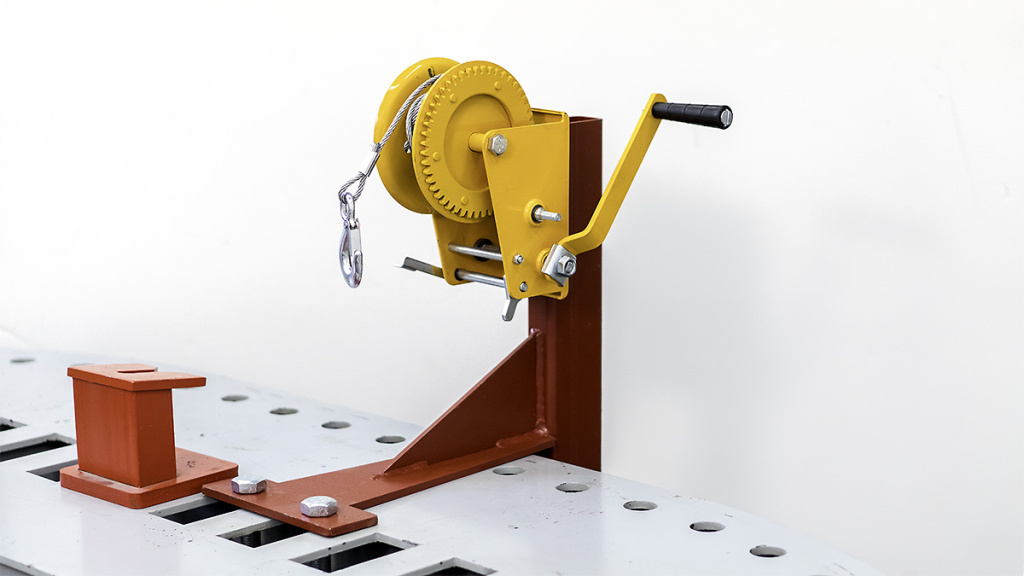 Ручная лебедка с адаптером