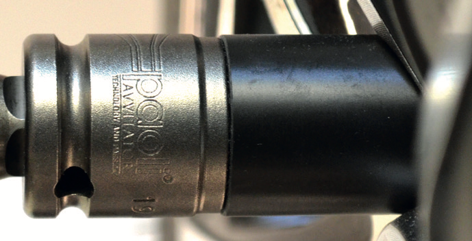 УДАРНЫЕ ГОЛОВКИ 1/2” ДЛЯ ЛЕГКОСПЛАВНЫХ ДИСКОВ